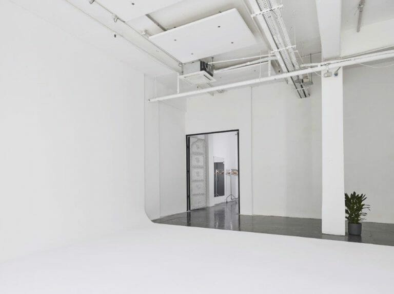 3 Studio Spaces in Wapping image 4