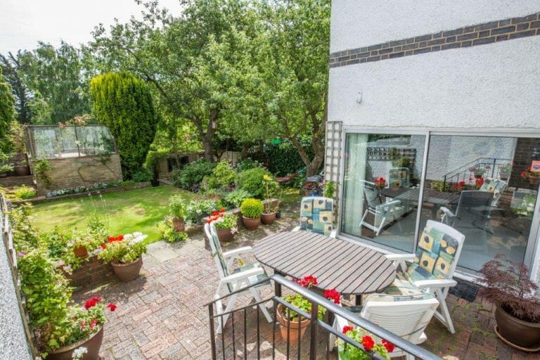 R881- Detached Home image 20