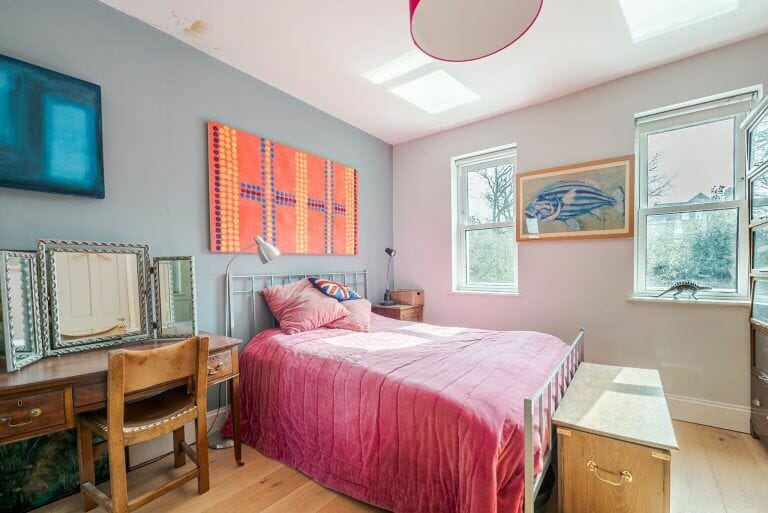 Lime & Pink Streatham image 32