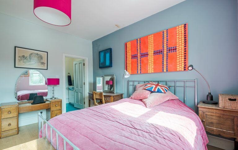 Lime & Pink Streatham image 33