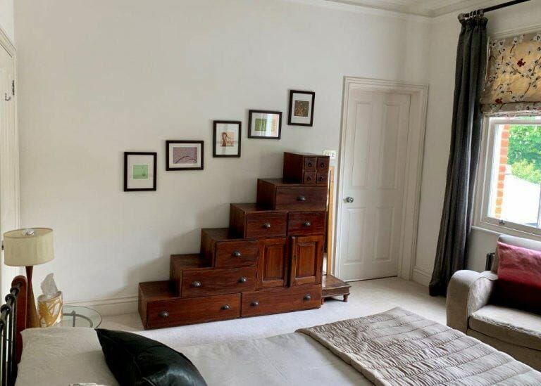Stylish Streatham House image 35