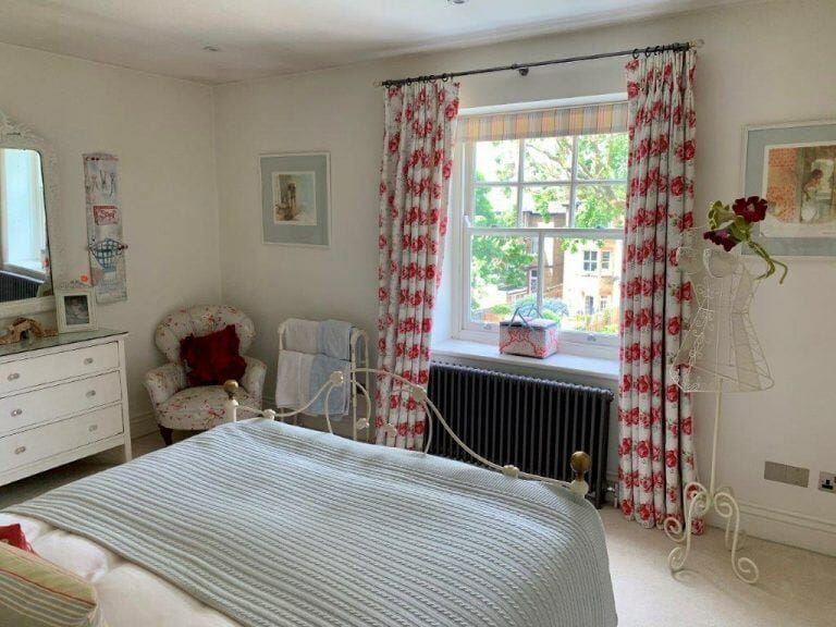 Stylish Streatham House image 37