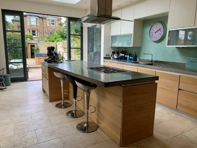 Stylish Streatham House image 9