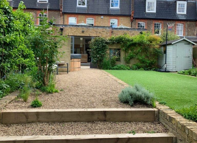 Stylish Streatham House image 57