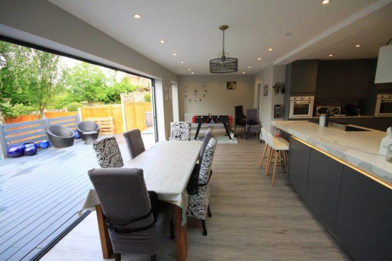 Whetstone Modernised Family Home image 7