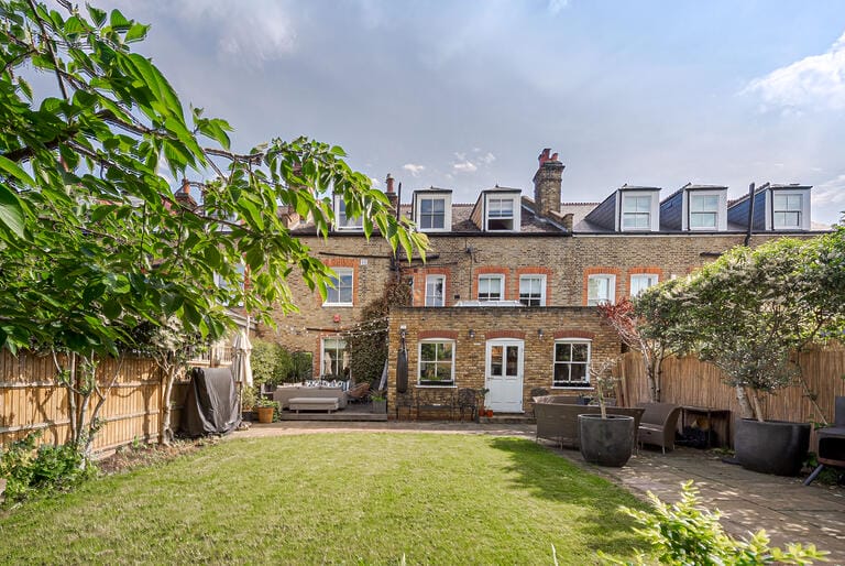 Victorian Family Home image 42