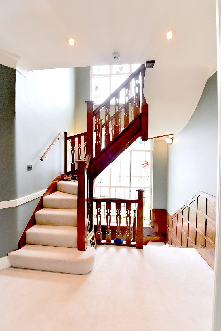 Mill Hill Family Home image 21