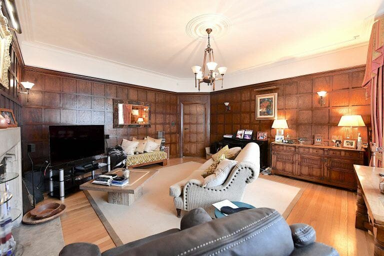 Mill Hill Family Home image 13