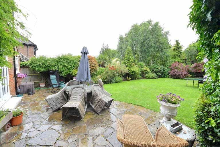 Mill Hill Family Home image 36