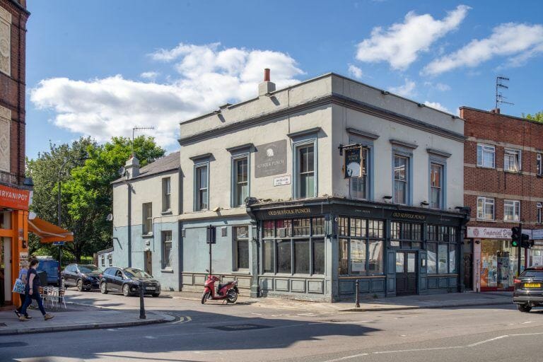 Empty Pub & Restaurant in Hammersmith image 1