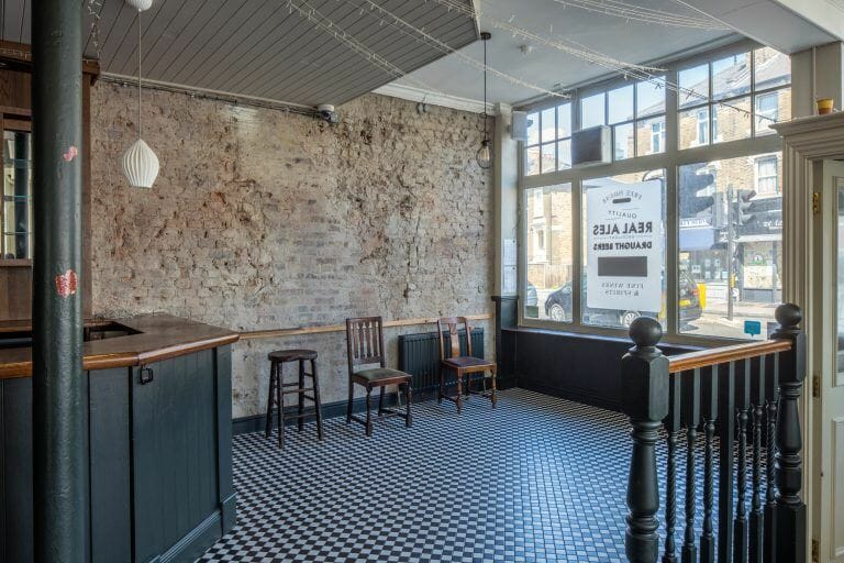 Empty Pub & Restaurant in Hammersmith image 13