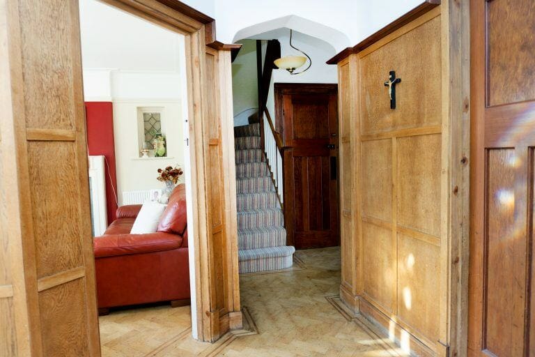 Detached Suburban Home image 2