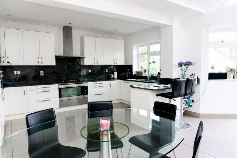 Detached Suburban Home image 15