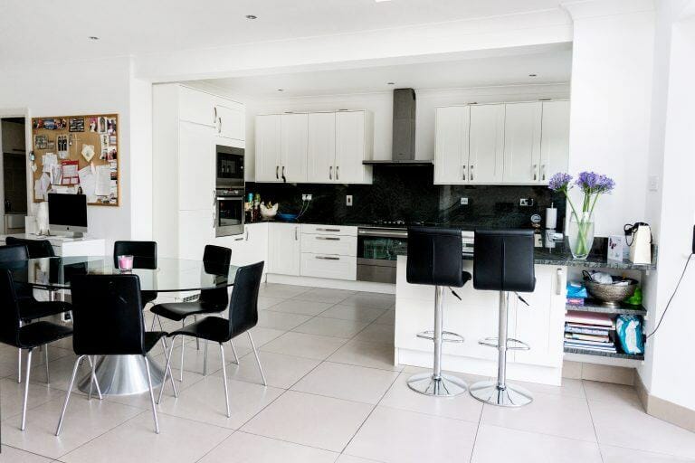 Detached Suburban Home image 17