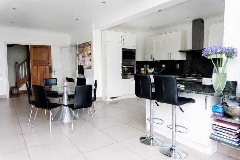 Detached Suburban Home image 19