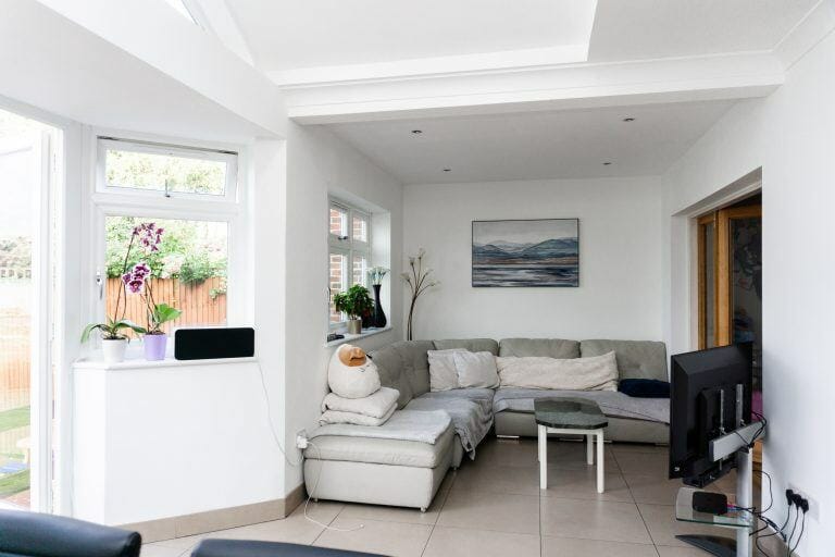 Detached Suburban Home image 21