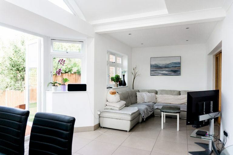 Detached Suburban Home image 22