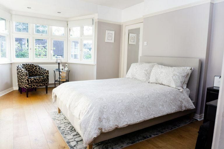Detached Suburban Home image 30