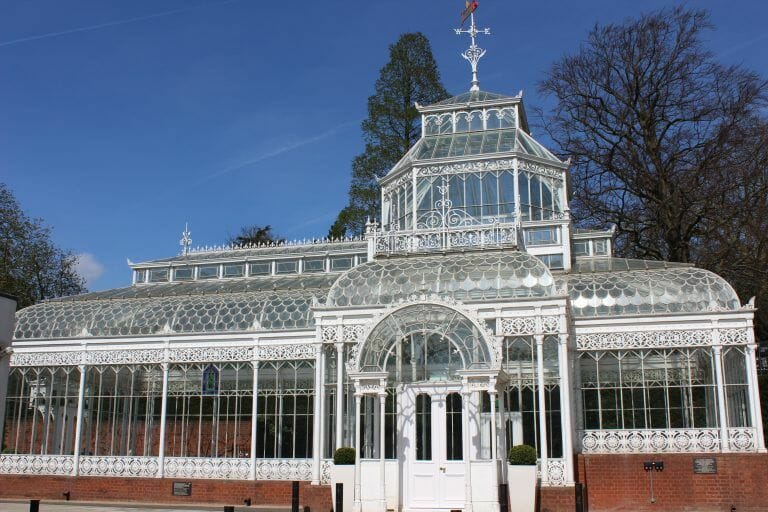 London Gallery with Gardens image 7