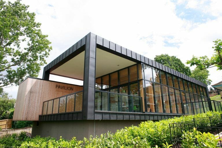 London Gallery with Gardens image 1