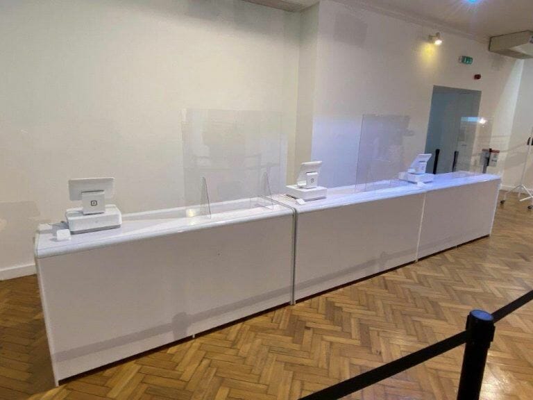 Versatile Mayfair Studio image 7