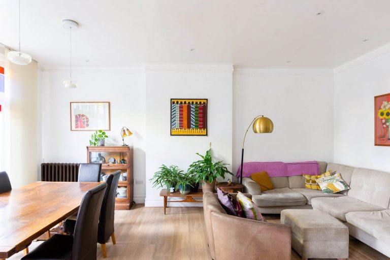 Large Detached House in Streatham image 17