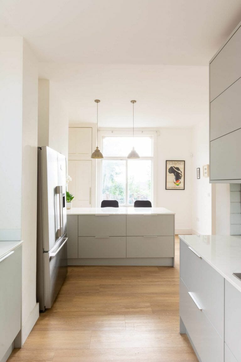Large Detached House in Streatham image 19