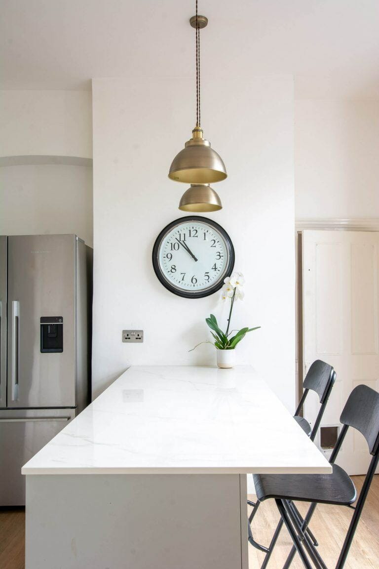 Large Detached House in Streatham image 20