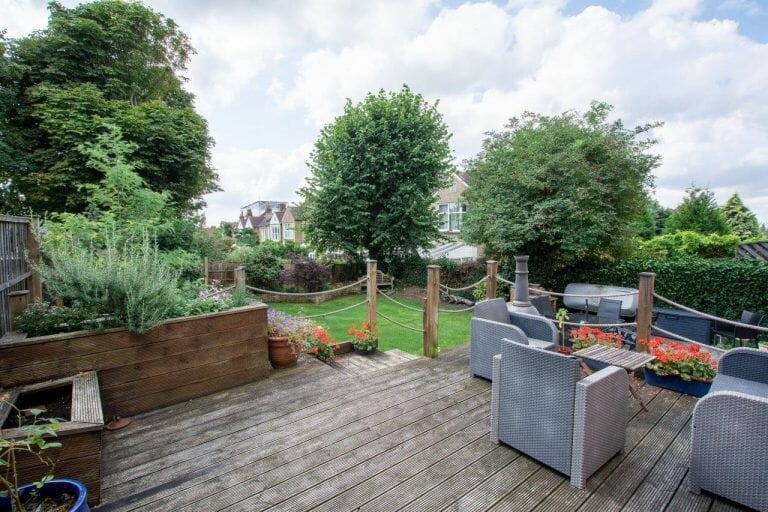 Large Detached House in Streatham image 27