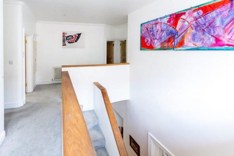 Large Detached House in Streatham image 23