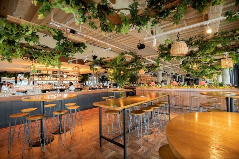 Botanical Bar in Canary Wharf image 1
