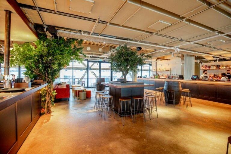Botanical Bar in Canary Wharf image 3