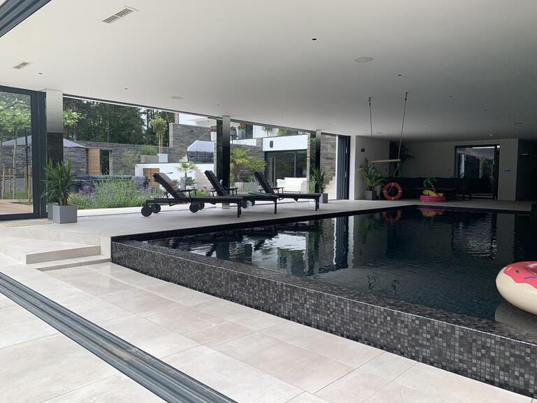 Surrey Hills Modern Home with Poolhouse image 67