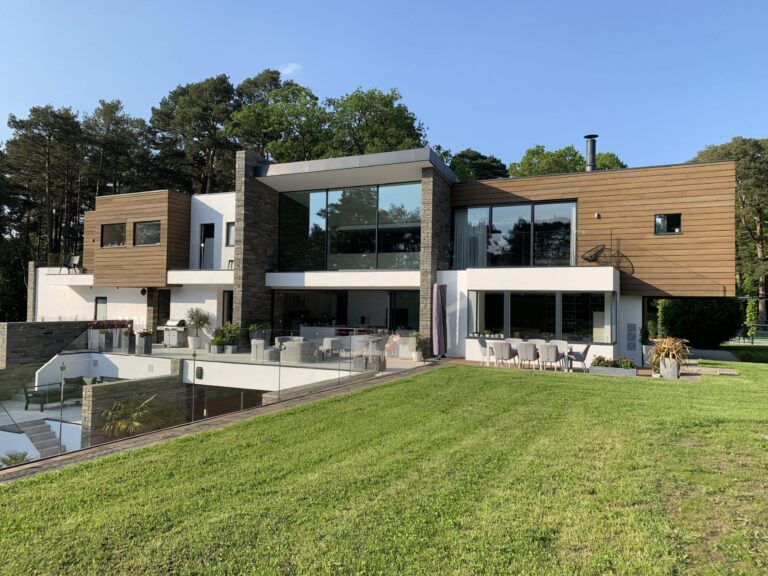 Surrey Hills Modern Home with Poolhouse image 2