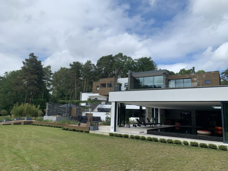 Surrey Hills Modern Home with Poolhouse image 6