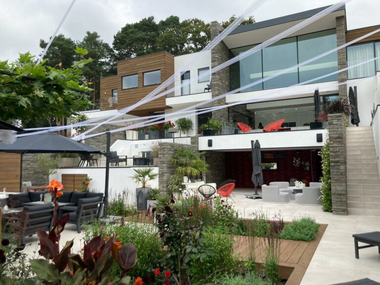 Surrey Hills Modern Home with Poolhouse image 47