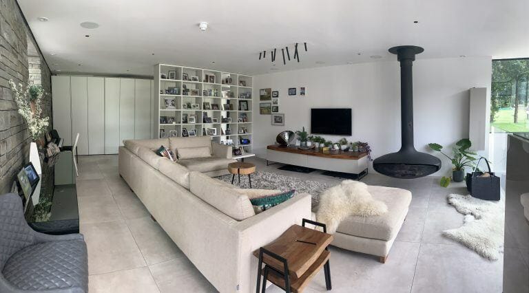 Surrey Hills Modern Home with Poolhouse image 27