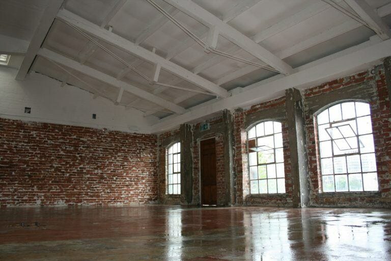 Converted Factory Studio In Hackney image 3