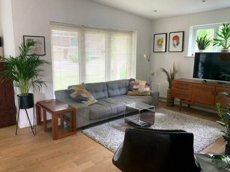 American Style 60’s Bungalow image 10