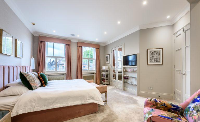 Smart Victorian Family Home image 17