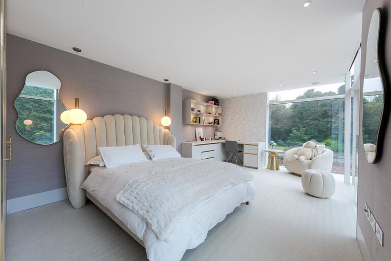 Californian Style in Surrey image 78