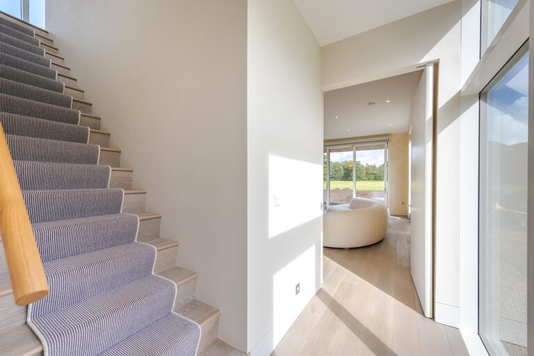 Californian Style in Surrey image 52