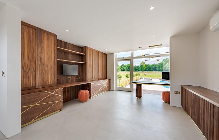 Californian Style in Surrey image 12