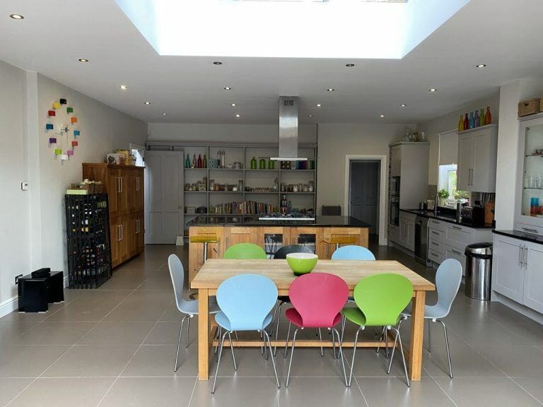 Spacious Family Home image 10
