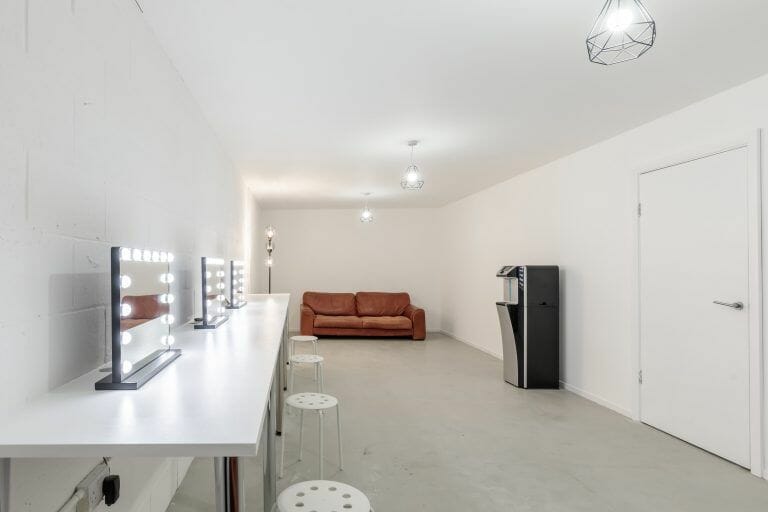 Alperton Studios image 20