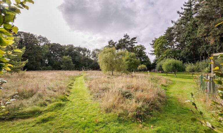 Countryside Family Home image 36