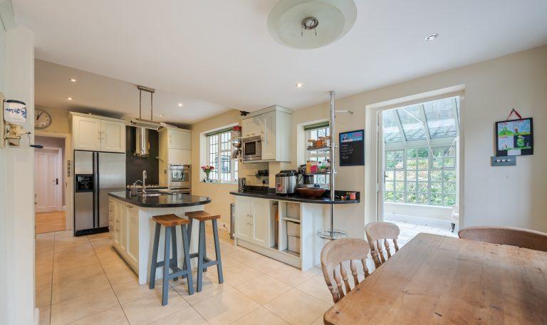Countryside Family Home image 3