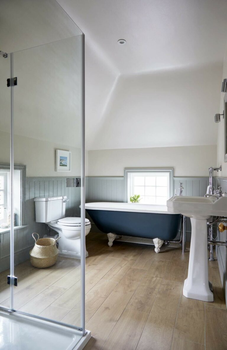 Substantial Victorian Home image 33