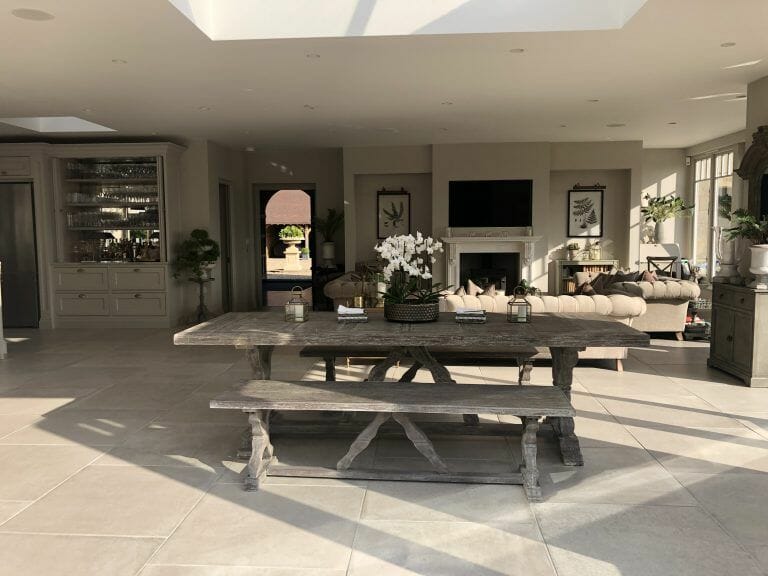 Stunning Manor House with Pool image 8