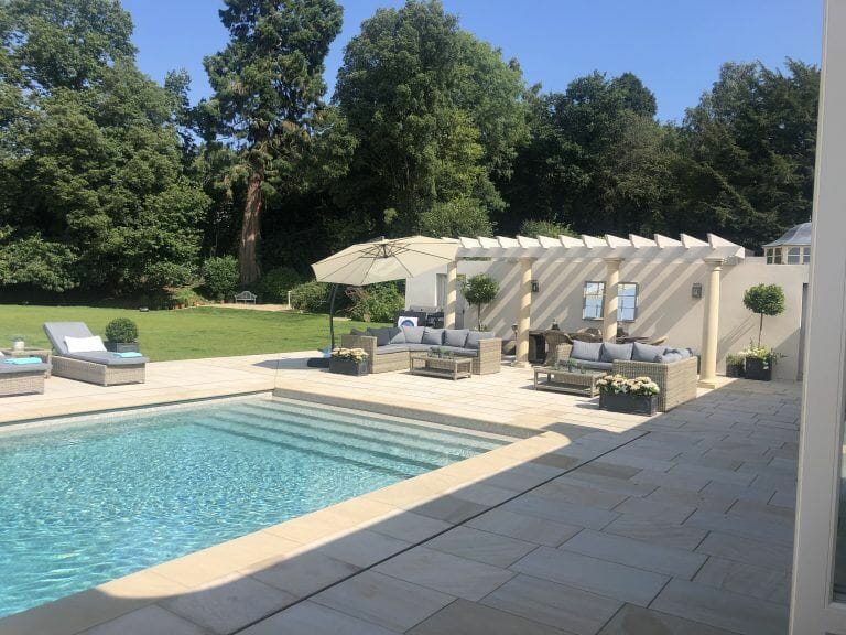Stunning Manor House with Pool image 12